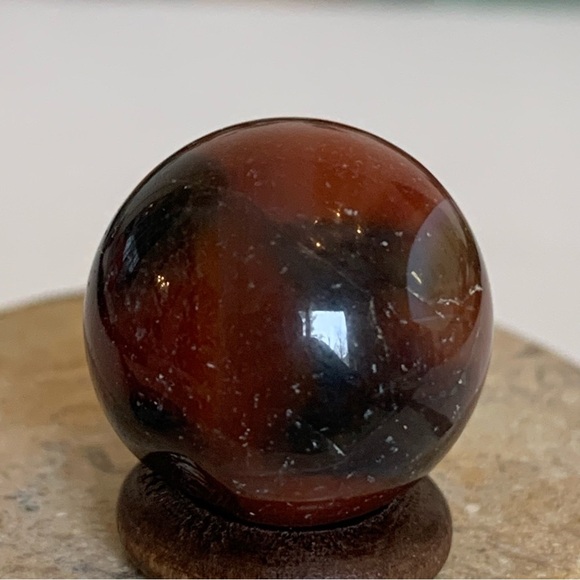 MINI Red Carnelian Crystal Sphere W Wood Stand Chakras Healing Meditation 1/2" - Picture 6 of 10